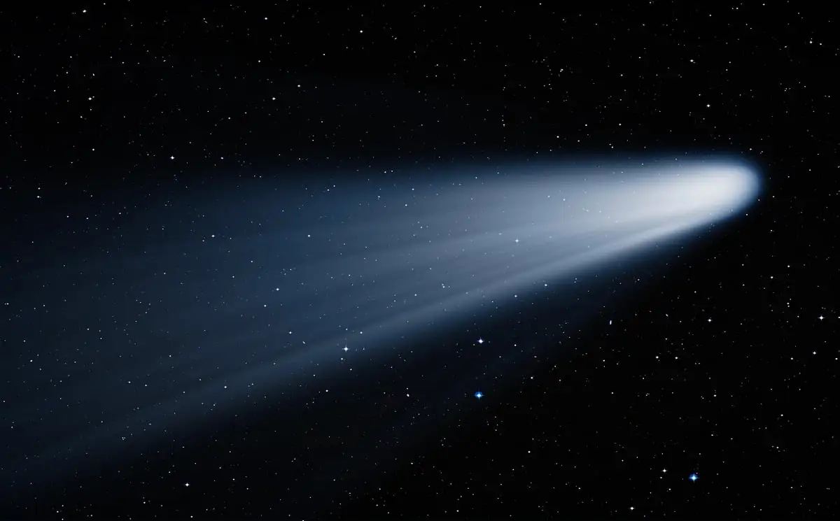 L'arrivo della cometa del secolo rappresenta un'occasione straordinaria per astronomi e appassionati di tutto il mondo, offrendo uno spettacolo celeste unico e irripetibile