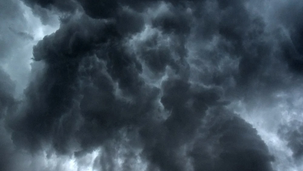 Nubi temporalesche sul Veneto durante una giornata di instabilità atmosferica