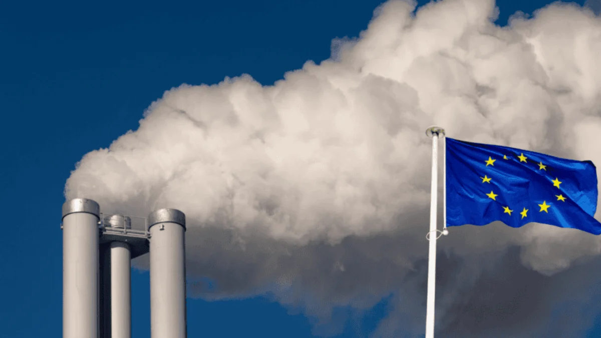 Caldo e fiumi in crisi: l’energia europea affronta anche il calo del solare