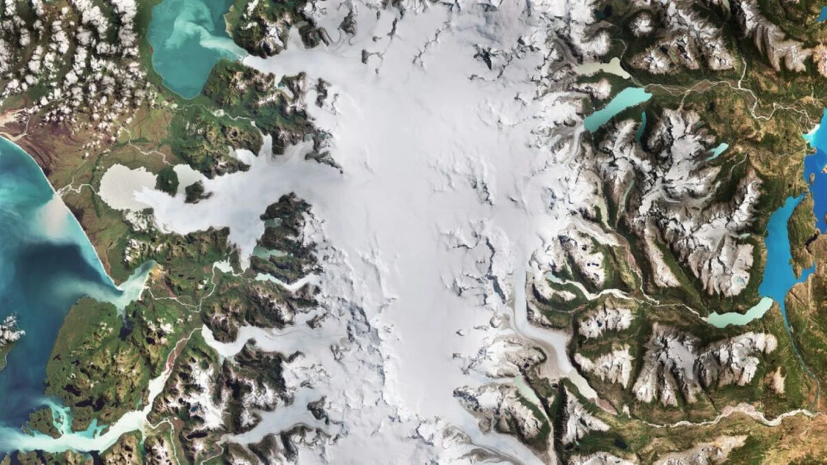 Paesaggio glaciale delle Ande del Cile