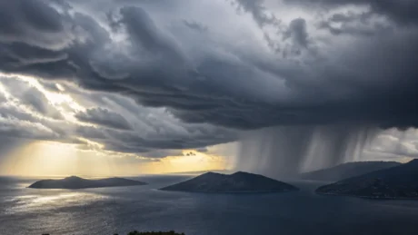 Allerta gialla mercoledì 23 settembre: temporali e piogge tra Calabria, Sicilia e Sardegna