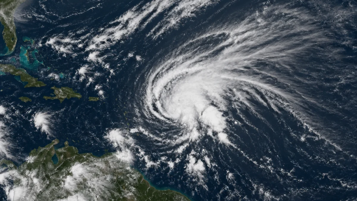 Nubi di una tempesta tropicale sull’Atlantico nel 2026