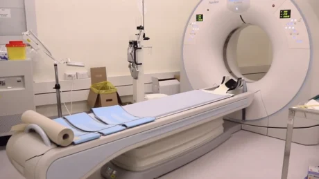IA e TAC senza contrasto: nuove prove per individuare il tumore dell’esofago
