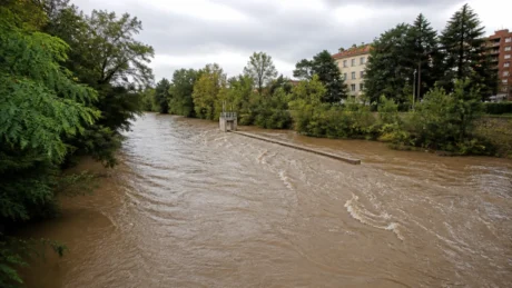 Lambro alto a Monza dopo la pioggia: il monitoraggio nella zona di San Rocco