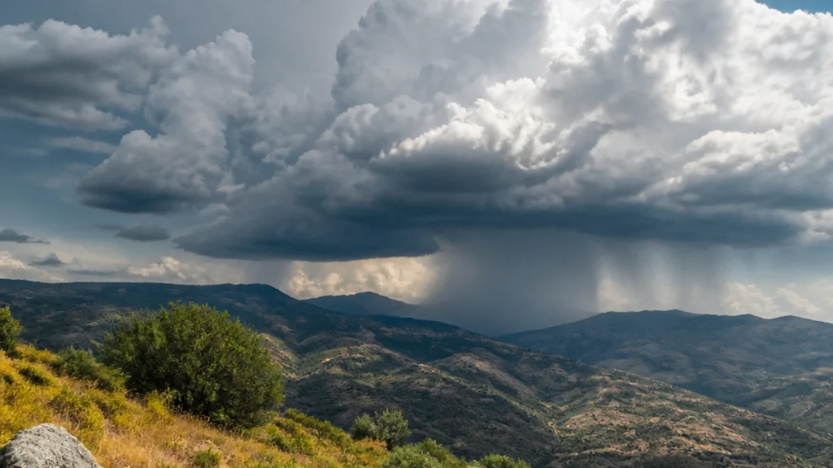 Temporali sui rilievi della Sicilia orientale