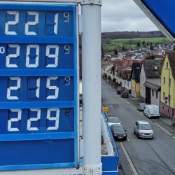Prezzi di benzina e diesel: quanto incidono davvero prezzo petrolio e tasse sulle tasche degli italiani?