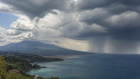 Temporali in Sicilia orientale, attenzione nel pomeriggio di martedì 22 tra Etna, Catanese e Siracusano